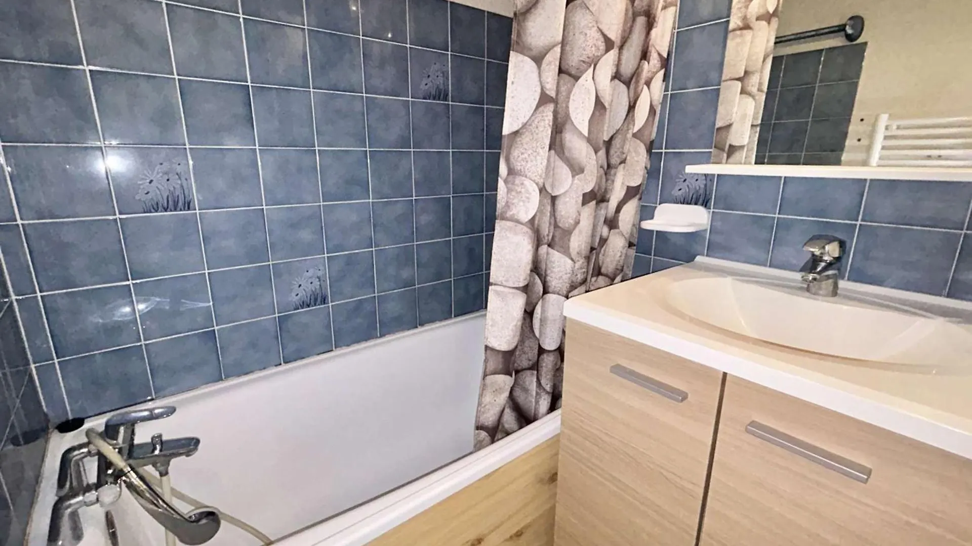 Studio Confortable Avec Balcon, Proche Des Pistes - 2 Couchages A Demi-Quartier - Fr-1-597-18 Apartment